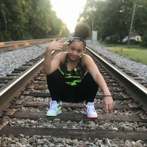 Meet your Posher, Akeerah